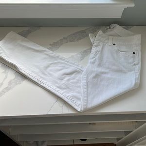 Vineyard vines white jeans